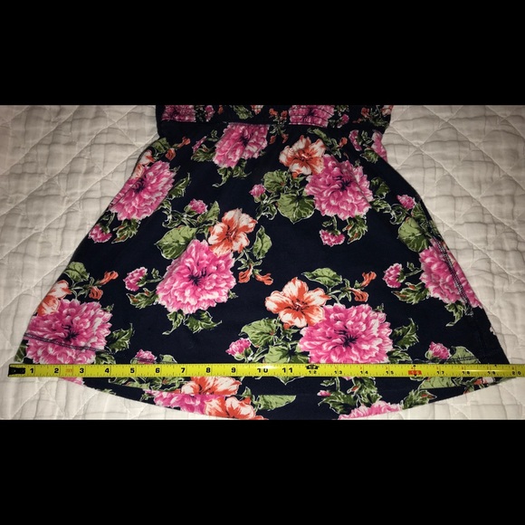 🌸🌺ABERCROMBIE & FITCH TANK TOP🌺🌸 - Picture 6 of 11